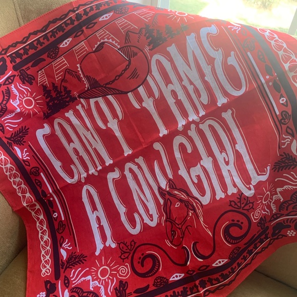 🌸”Can’t Tame a Cowgirl” Bandana - Picture 2 of 2
